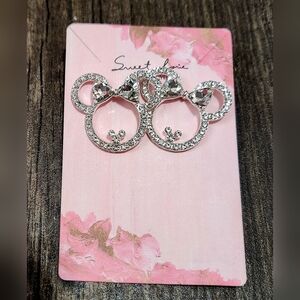 Disney Medium size  post minnie earings Inspired